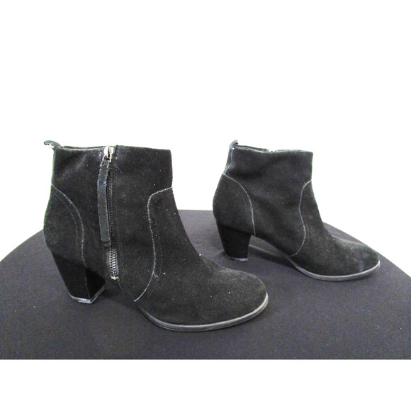Sam & LIbby Black Suede Mid Heel Ankle Booties Women Sz 8 - Picture 1 of 10